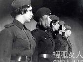 实拍身受<em>奸污</em> 遭蹂躏的二战女【1】-图库-手机