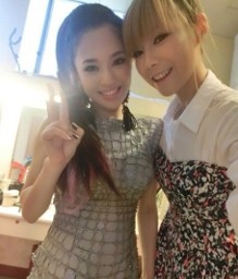 苍井空粗臂肥腰说是胸大 女星肥肉外露尴尬瞬间
