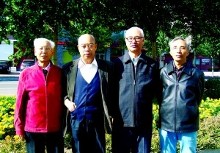 左起:厉忠民,宋有才,于永年,韩晓东合影.