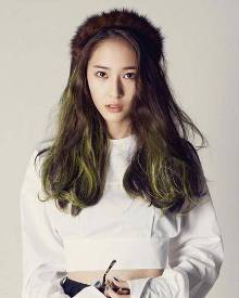 她靠脸蛋打败了宋慧乔!<em>krystal</em>展示韩国美女清