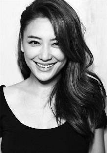 应采儿黑白大片曲线诱人 组图-自媒体频道-手机