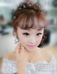 又是一年结婚季 <em>圆脸</em>适合的9款<em>新娘发型</em>【1】