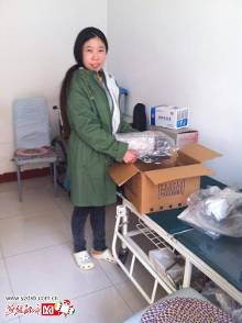 手绘渐冻人<em>生</em>画满<em>父女情</em> 【1】-新闻频道-手