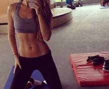 时尚性感新标杆 胸大不如<em>马甲线</em>【1】-新闻频