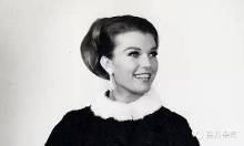 【话题】特斯拉创始人妈妈也是传奇人物,基因