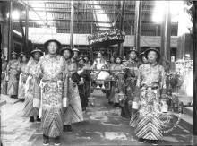 慈禧太后上朝前必做的七件事 尤其<em>喜欢</em>喝人奶