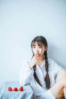 <em>女生最性感</em>的瞬间:穿男朋友的白色长衬衫!-新闻