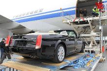 中国红旗车首次亮相外军庆典 价格史上最贵