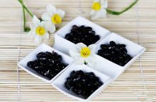 白<em>头发</em>的食疗秘方-醋泡黑豆【3】-新闻频道-手