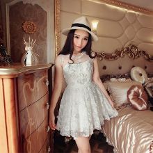 连衣裙 <em>蕾丝</em> <em>短裤</em> 打造名媛淑女造型【1】-新闻