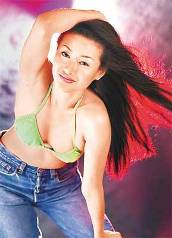 <em>三级</em>艳星陈宝莲尸骨未寒 <em>处女</em>影片火爆市场(图