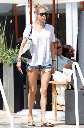 一条<em>齐B小短裤</em>如何让你拥有令人垂涎的大长腿