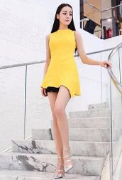 这条小黄裙,今年肯定火了,刘诗诗结婚都穿了两