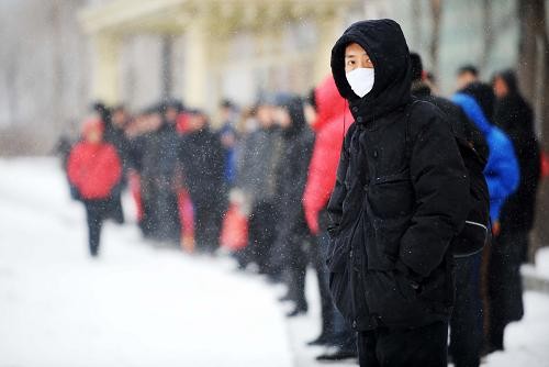 黑龙江:寒潮来袭 连日降雪(组图)