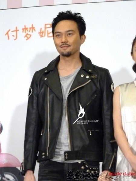 大叔张智霖雅痞港范儿顽皮耍帅(组图)