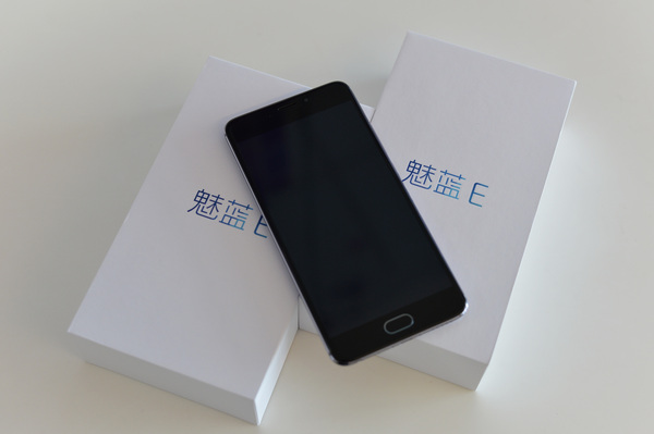 魅蓝E 星空灰\/香槟金双色开箱:最硬朗的魅蓝