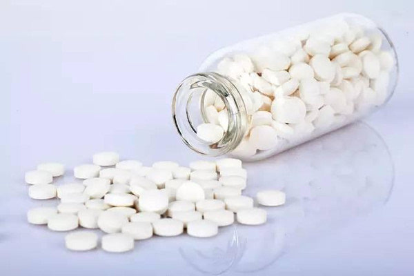 下列关于硝酸甘油的血管扩张作用,错误的是 a.扩张小静脉b.